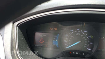 2018 Ford Fusion SE – miniatura 30