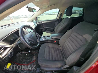 2018 Ford Fusion SE – miniatura 7