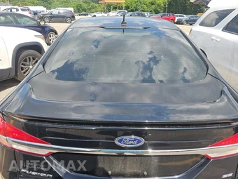 2018 Ford Fusion SE - miniatura 18