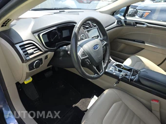 2018 Ford Fusion SE - miniatura 11