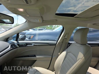 2018 Ford Fusion SE - miniatura 17