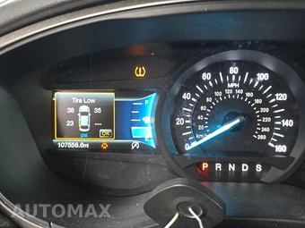 2018 Ford Fusion SE – miniatura 12