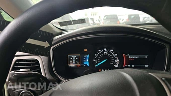2018 Ford Fusion SE – miniatura 23