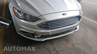 2018 Ford Fusion SE – miniatura 29