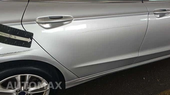 2018 Ford Fusion SE – miniatura 58
