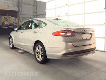 2018 Ford Fusion SE – miniatura 6