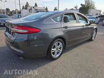 2018 Ford Fusion SE - miniatura 3
