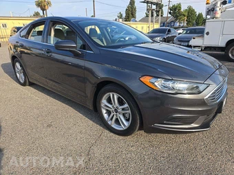2018 Ford Fusion SE - miniatura 4