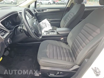 2018 Ford Fusion SE - miniatura 7