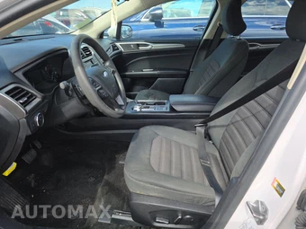 2018 Ford Fusion SE – miniatura 7