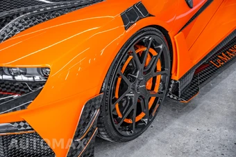 2018 Ford GT - miniatura 23