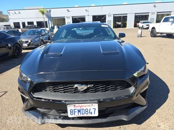 2018 Ford Mustang EcoBoost Coupe – miniatura 2
