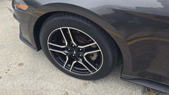 2018 Ford Mustang EcoBoost Coupe - miniatura 21