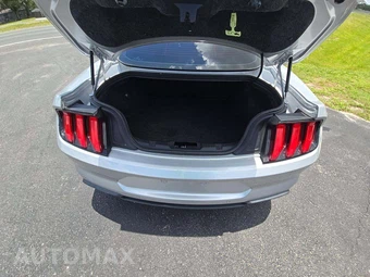 2018 Ford Mustang EcoBoost Coupe – miniatura 14