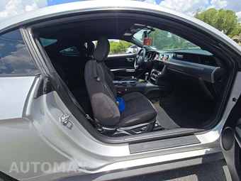 2018 Ford Mustang EcoBoost Coupe – miniatura 18