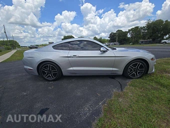 2018 Ford Mustang EcoBoost Coupe – miniatura 4
