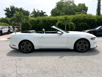 2018 Ford Mustang EcoBoost Premium Convertible - miniatura 8