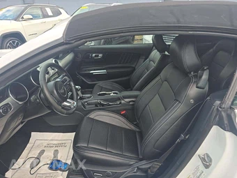 2018 Ford Mustang EcoBoost Premium Convertible - miniatura 6