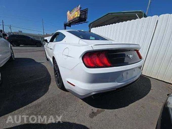 2018 Ford Mustang EcoBoost Premium Coupe – miniatura 2