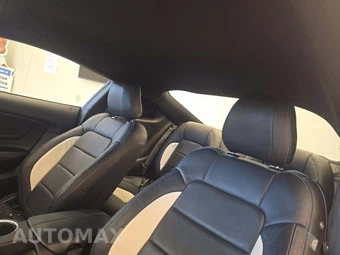 2018 Ford Mustang EcoBoost Premium Coupe - miniatura 11