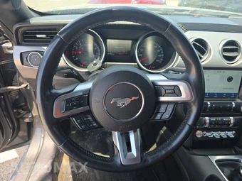 2018 Ford Mustang GT Coupe - miniatura 10