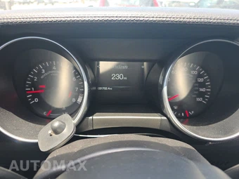 2018 Ford Mustang GT Coupe - miniatura 12