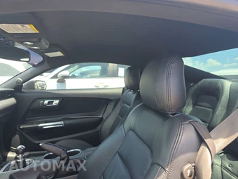 2018 Ford Mustang GT Coupe - miniatura 18