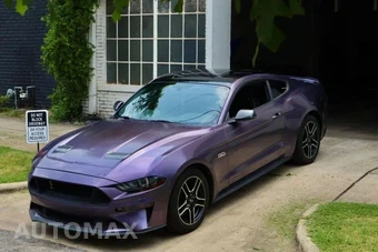 2018 Ford Mustang GT Coupe - miniatura 2