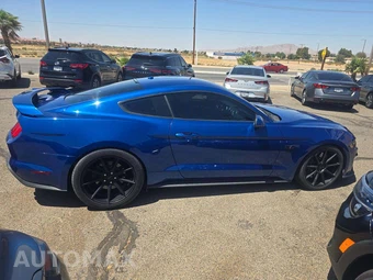 2018 Ford Mustang GT Premium Coupe - miniatura 4
