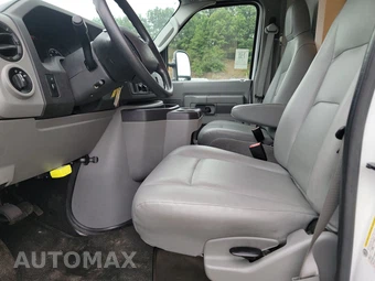 2018 Ford Super Duty E-350 Cutaway - miniatura 7