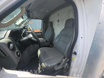 2018 Ford Super Duty E-350 Cutaway DRW – miniatura 6