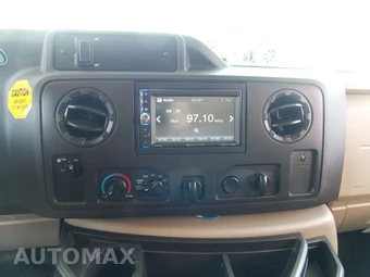 2018 Ford Super Duty E-350 Cutaway DRW - miniatura 3