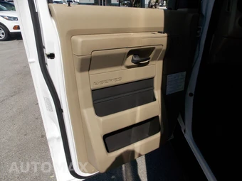 2018 Ford Super Duty E-350 Cutaway DRW - miniatura 6