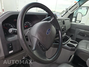2018 Ford Super Duty E-350 Cutaway DRW - miniatura 10