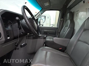 2018 Ford Super Duty E-350 Cutaway DRW - miniatura 7