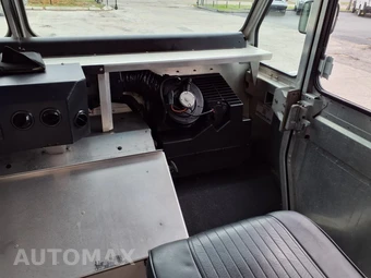 2018 Ford Super Duty E-350 Stripped Chassis DRW - miniatura 10
