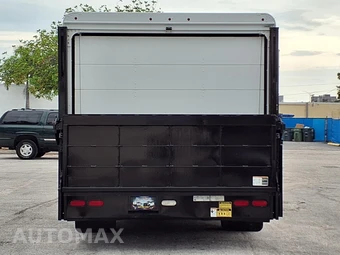 2018 Ford Super Duty E-350 Stripped Chassis DRW - miniatura 4