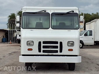 2018 Ford Super Duty E-350 Stripped Chassis DRW - miniatura 8