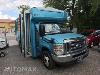 2018 Ford Super Duty E-450 Cutaway DRW - miniatura 4