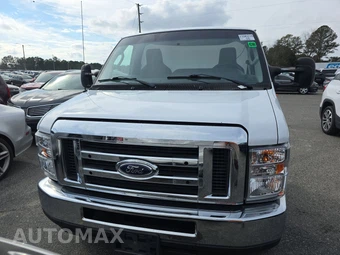 2018 Ford Super Duty E-450 Cutaway DRW – miniatura 2