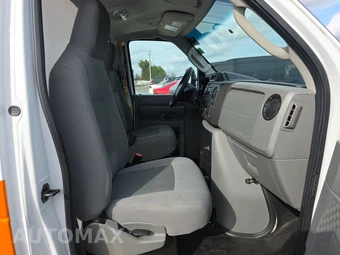 2018 Ford Super Duty E-450 Cutaway DRW – miniatura 8