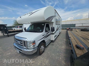2018 Ford Super Duty E-450 Cutaway DRW