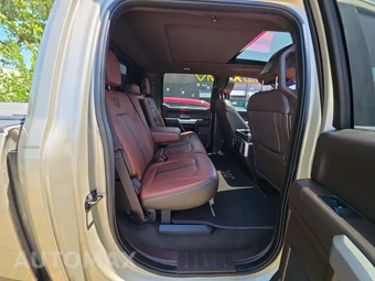 2018 Ford Super Duty F-250 King Ranch Crew Cab Medium Bed - miniatura 16
