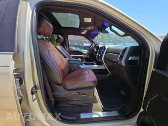 2018 Ford Super Duty F-250 King Ranch Crew Cab Medium Bed - miniatura 18