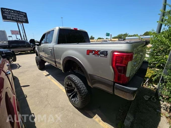 2018 Ford Super Duty F-250 King Ranch Crew Cab Medium Bed - miniatura 2