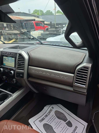 2018 Ford Super Duty F-250 King Ranch Crew Cab Medium Bed - miniatura 19