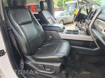 2018 Ford Super Duty F-250 Lariat Crew Cab Long Bed - miniatura 18