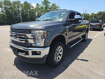 2018 Ford Super Duty F-250 Lariat Crew Cab Medium Bed