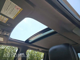 2018 Ford Super Duty F-250 Lariat Crew Cab Medium Bed - miniatura 11