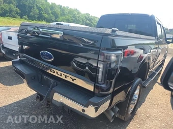 2018 Ford Super Duty F-250 Lariat Crew Cab Medium Bed - miniatura 4